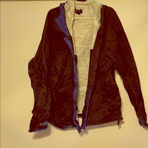 Men’s mountain wear windbreaker